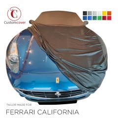 Op maat  gemaakte indoor Ferrari California met spiegelzakken