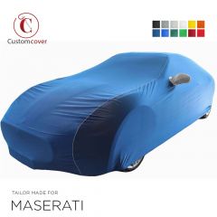 Housse voiture sur-mesure intérieur Maserati Levante avec poches de rétroviseurs