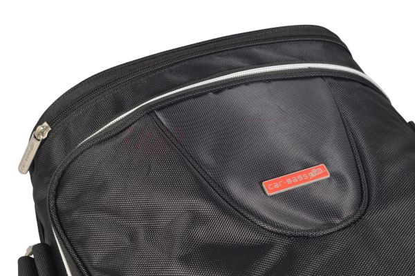 Travel bags fits Volkswagen Taigo (CS) tailor made (6 bags)