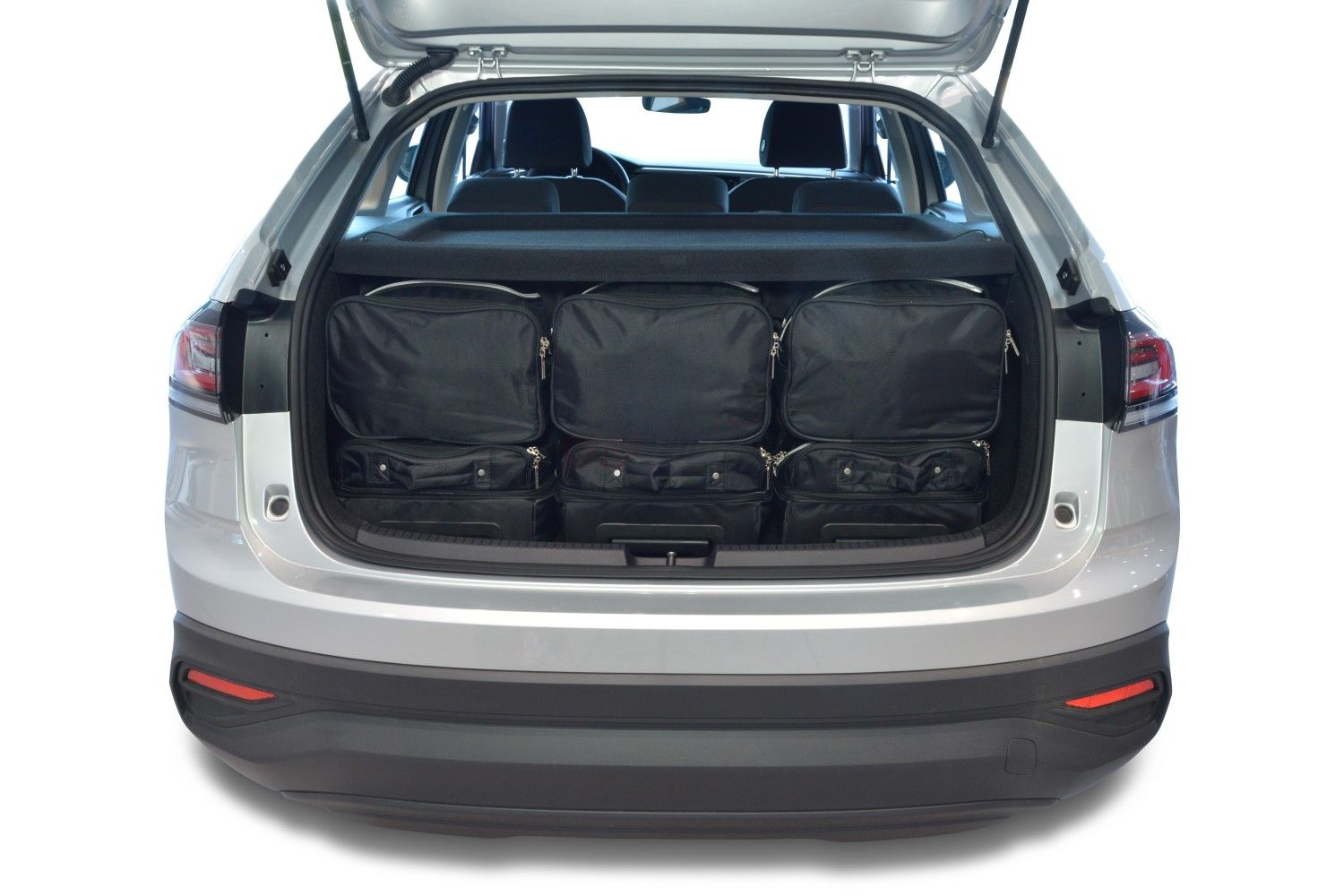 Travel bags fits Volkswagen Taigo (CS) tailor made (6 bags), Time and  space saving for € 397, Perfect fit Car Bags