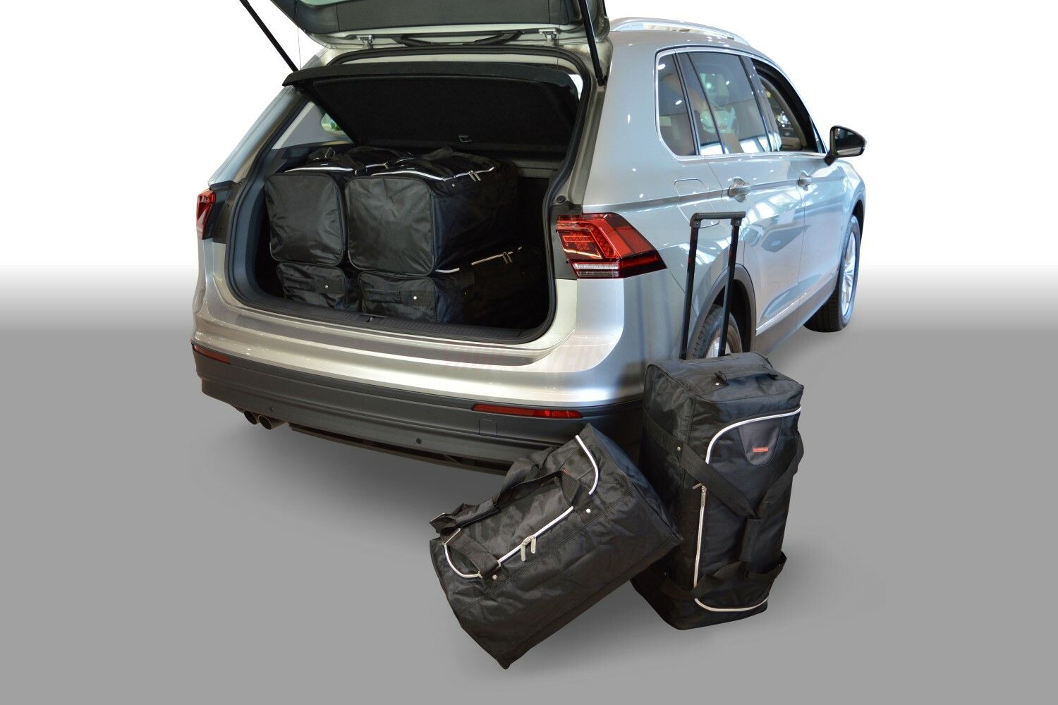 Travel bags fits Volkswagen Tiguan (5N) (adjustable boot floor in highest  position) tailor made (6 bags), Time and space saving for € 379, Perfect  fit Car Bags
