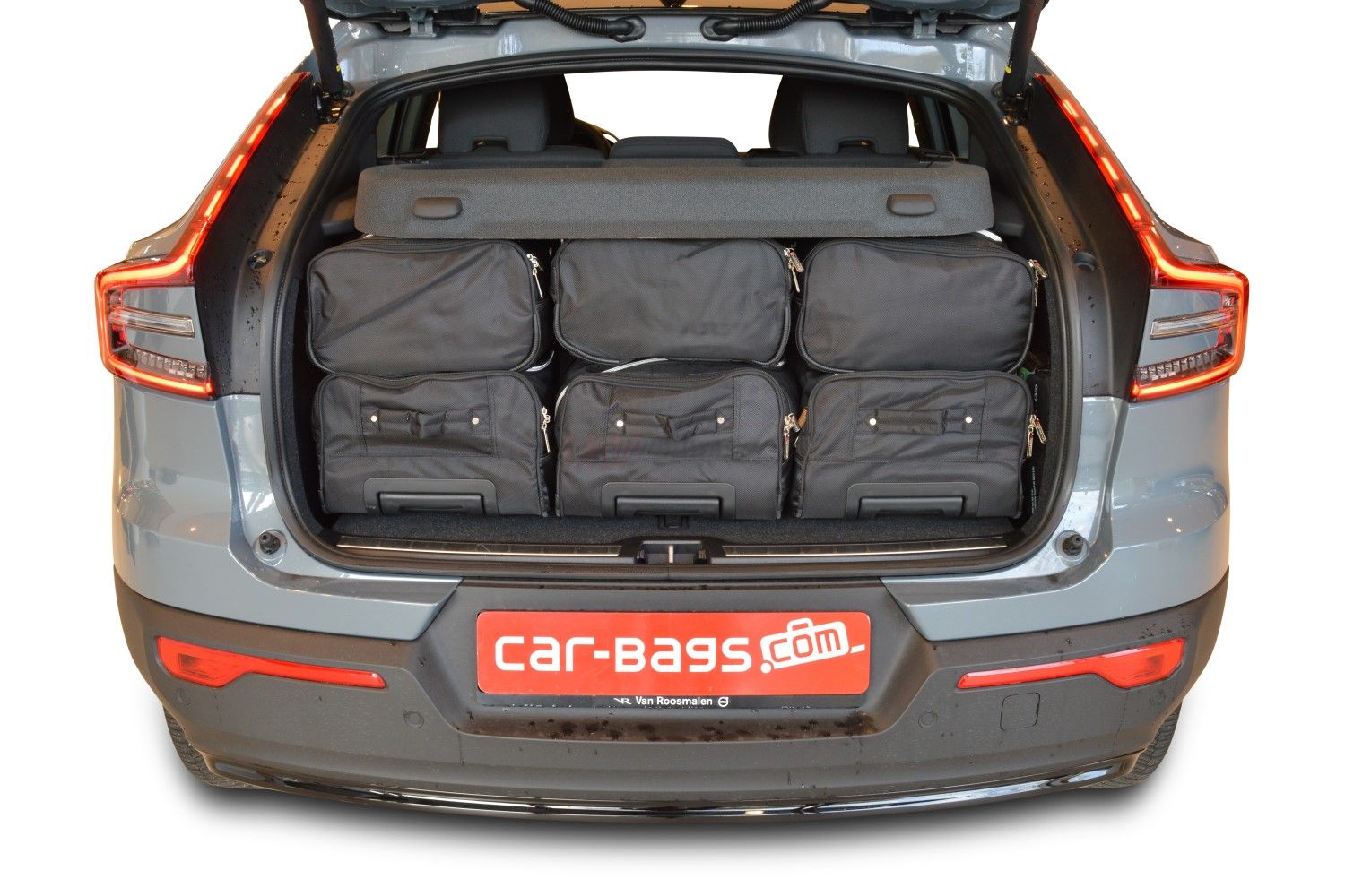 Sets de sacs de voyage adaptée à Volvo C40 (Recharge Pure electric) (6  sacs), Faire vos bagages rapide & pratique € 379, Car-Bags, Sacs de  voiture Volvo
