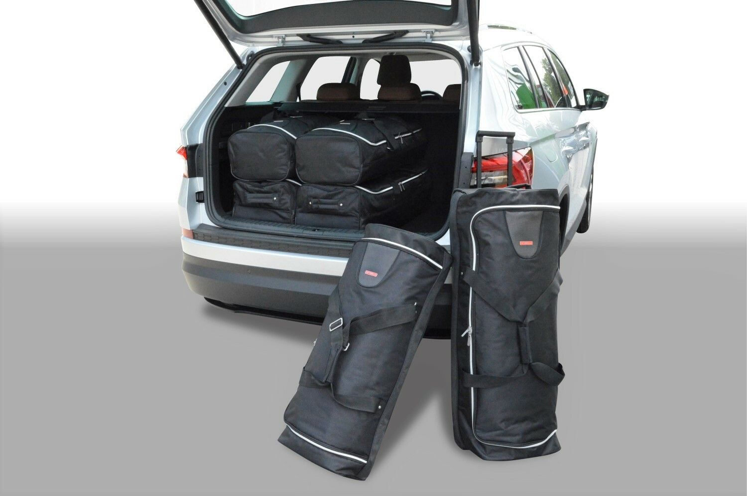 Premium trunk protection trunk tray for ŠKODA Kodiaq (7 seats) SUV from  2017